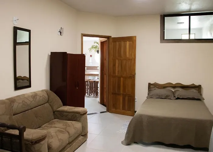 Uma Casa Inteirinha Pra Voce!