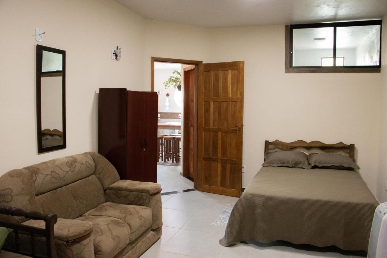Uma Casa Inteirinha Pra Voce! *